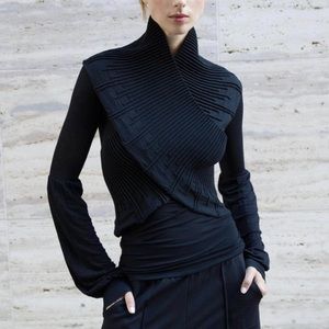 Marcella NYC Colette Bolero size Small NWT